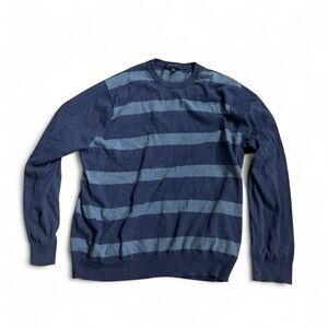 True vintage -Crown & Ivy Men's Navy and Light Blue Striped Crewneck Sweater